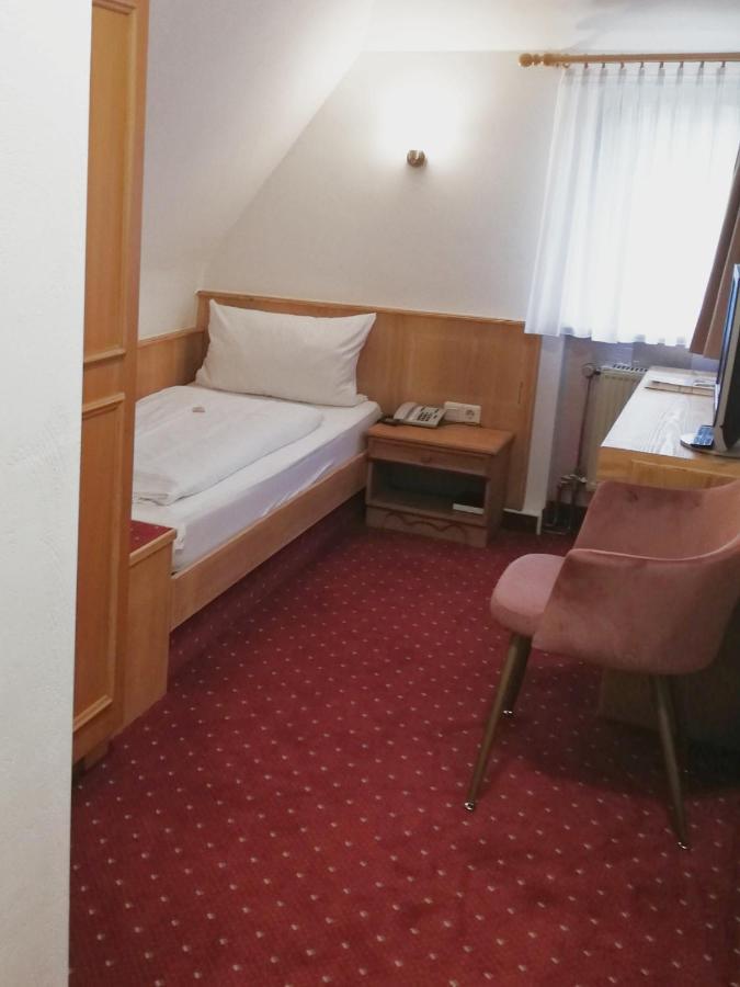 Landhotel Oelmuehle Mombris Екстер'єр фото