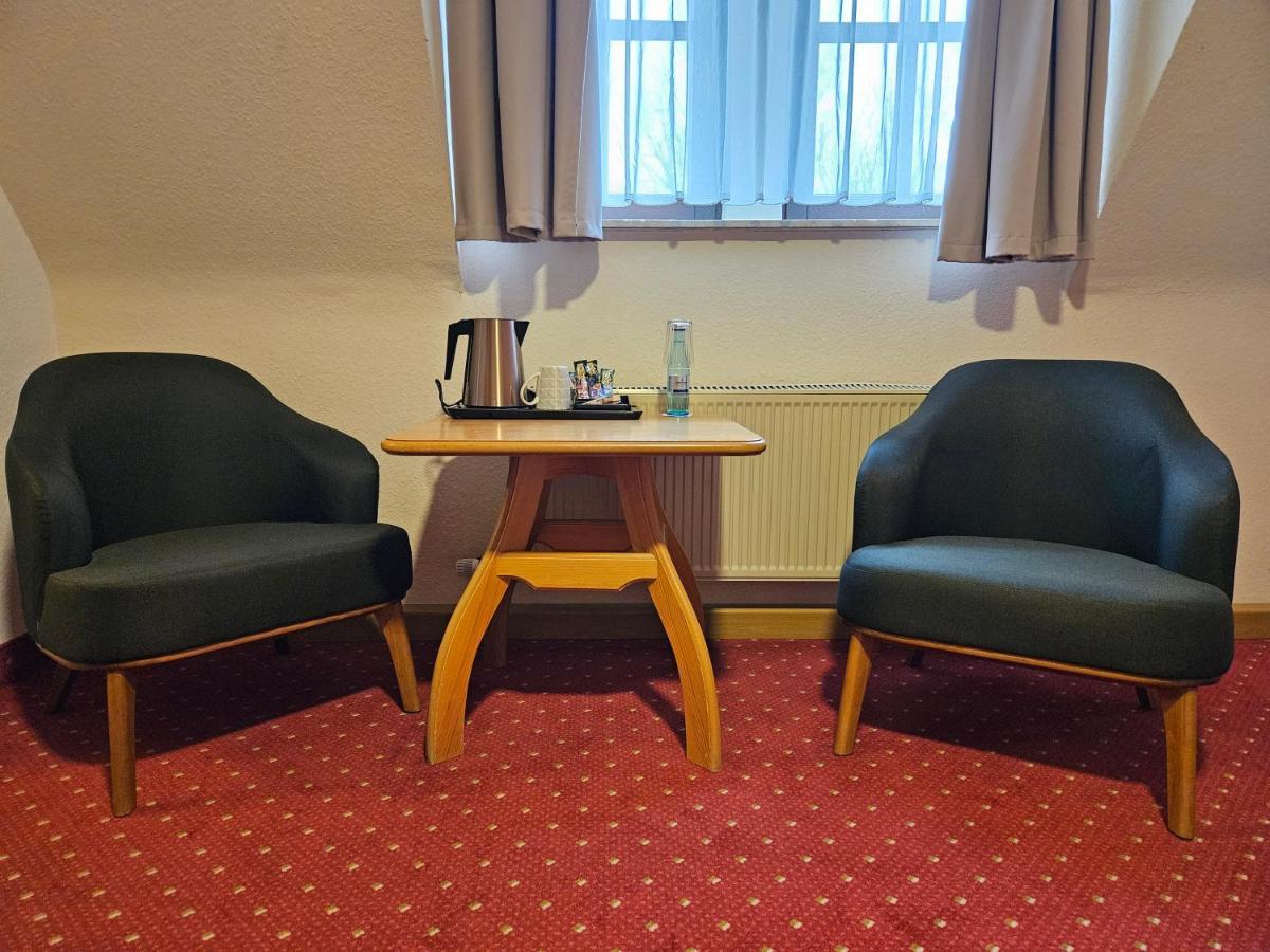Landhotel Oelmuehle Mombris Екстер'єр фото